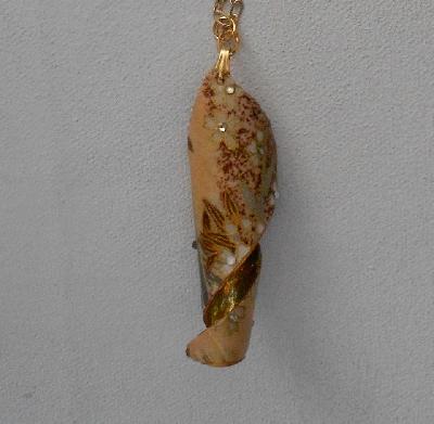 Polymer clay on Washi paper
<p>Polymer clay on Washi paper</p>
