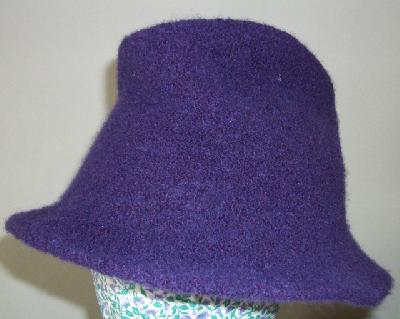 Looks like something Dumbledor would wear
