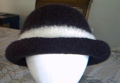 Experiment hats
Black and white in 