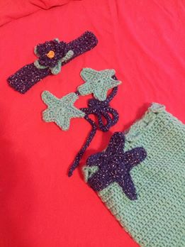 Blue Mermaid Infant Cacoon
<p>Photo prop set for a Friend of mine. To take her Grandaughters picture in!</p>
Keywords: crochet